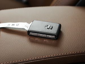 2020T8 E(q)(dng) ݺA 