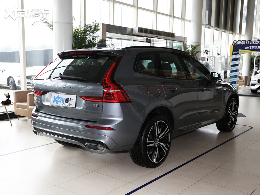 2020���֠���XC60����Դ T8 E�(q��)������h(yu��n)�\�Ӱ�