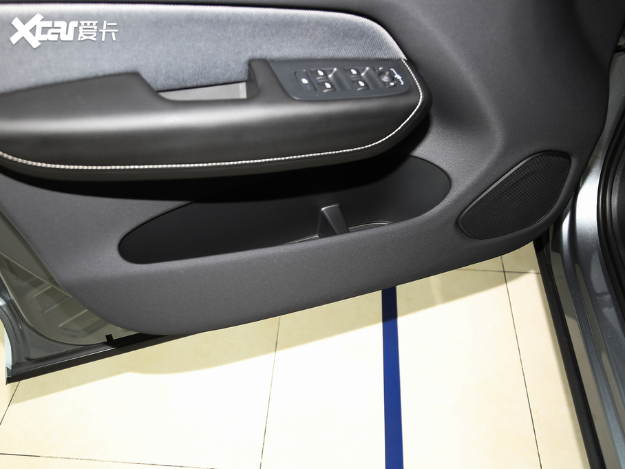 2020֠XC60Դ T8 E(q)h(yun)\Ӱ