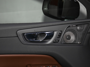 2020T8 E(q)(dng)źA g