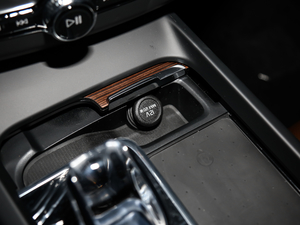 2020T8 E(q)(dng)źA g