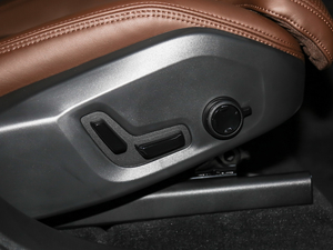 2020T8 E(q)(dng)źA g