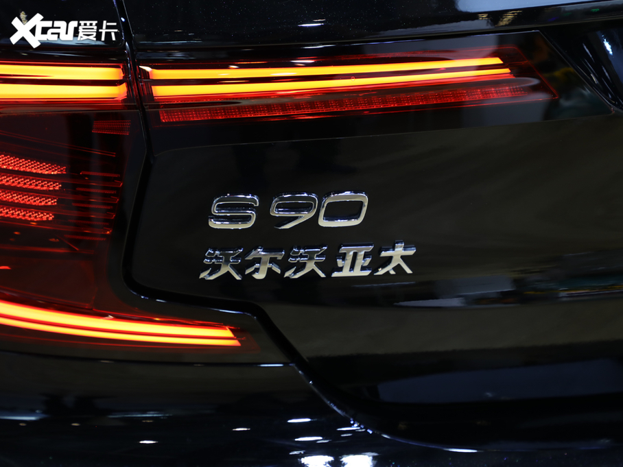 2021֠S90 B5 hA