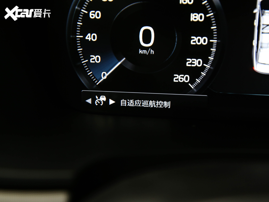 2021���֠���S90 B5 �����\�Ӱ�