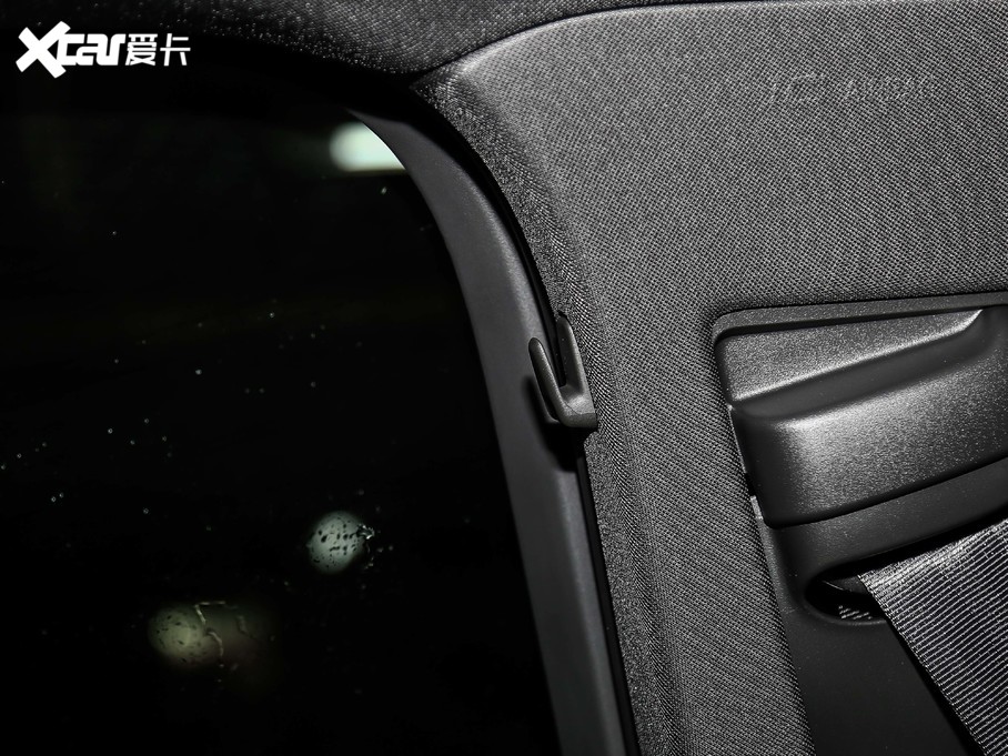 2021֠XC60 T5 (q)ݺA