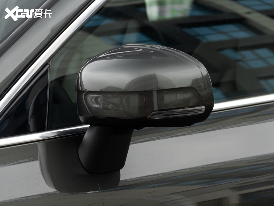 2021֠XC60 T5 (q)źA