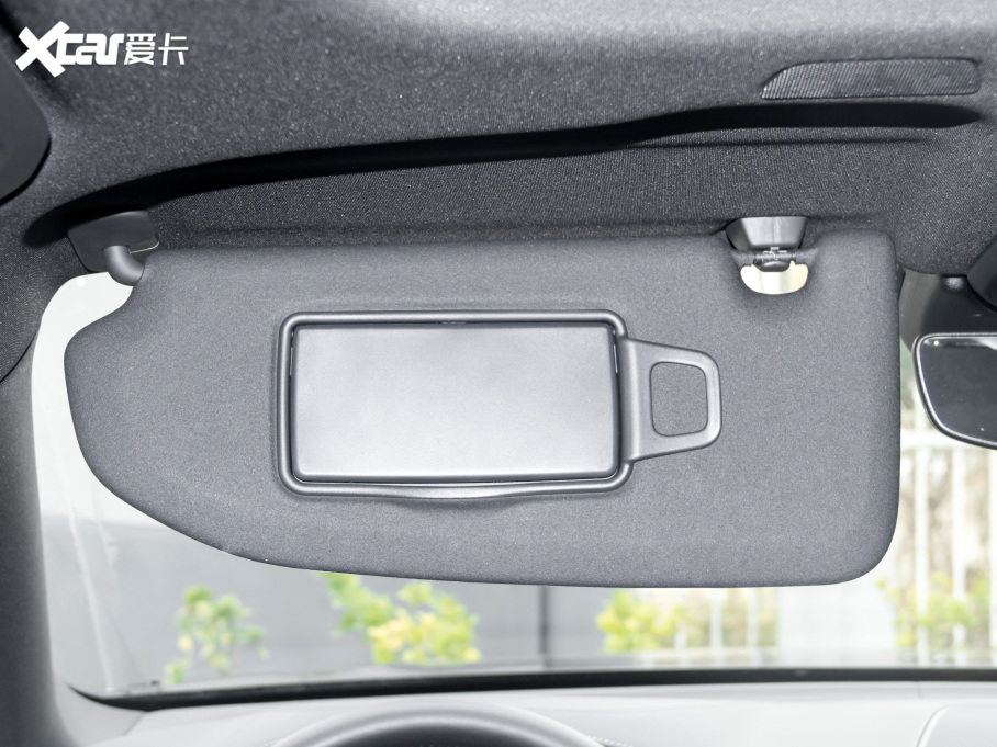 2021֠XC60 T5 (q)źA