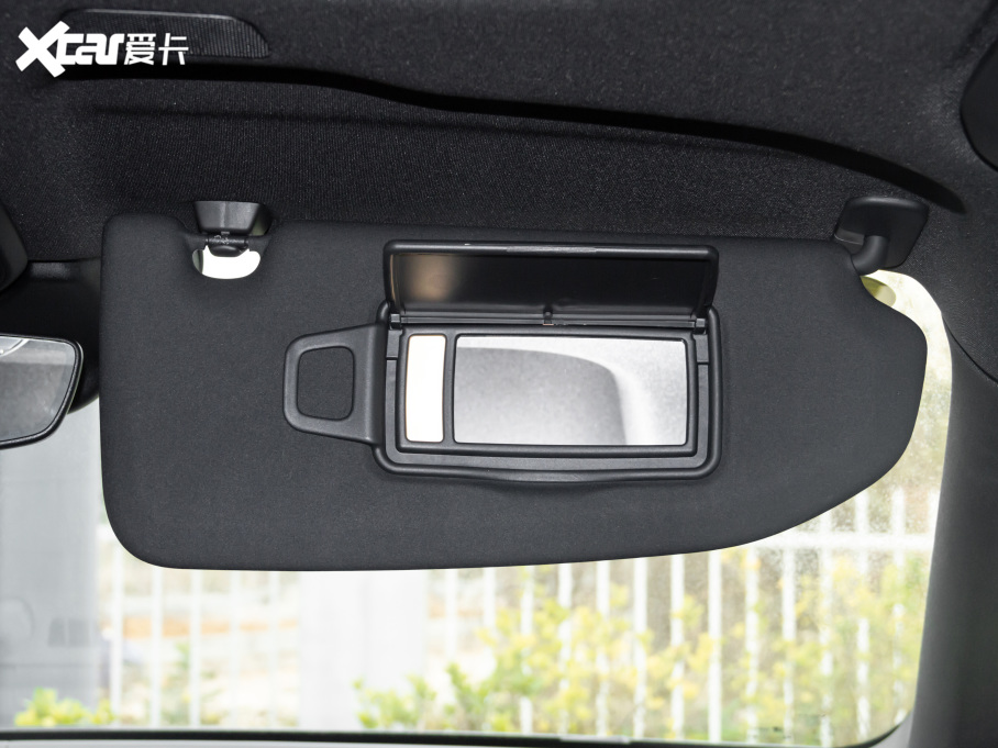 2021֠XC60 T5 (q)źA