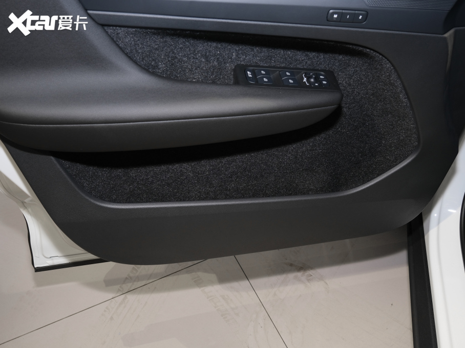 2021֠XC40 T4 (q)Еr(sh)а