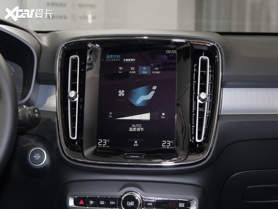 2021֠XC40 T4 (q)Еrа