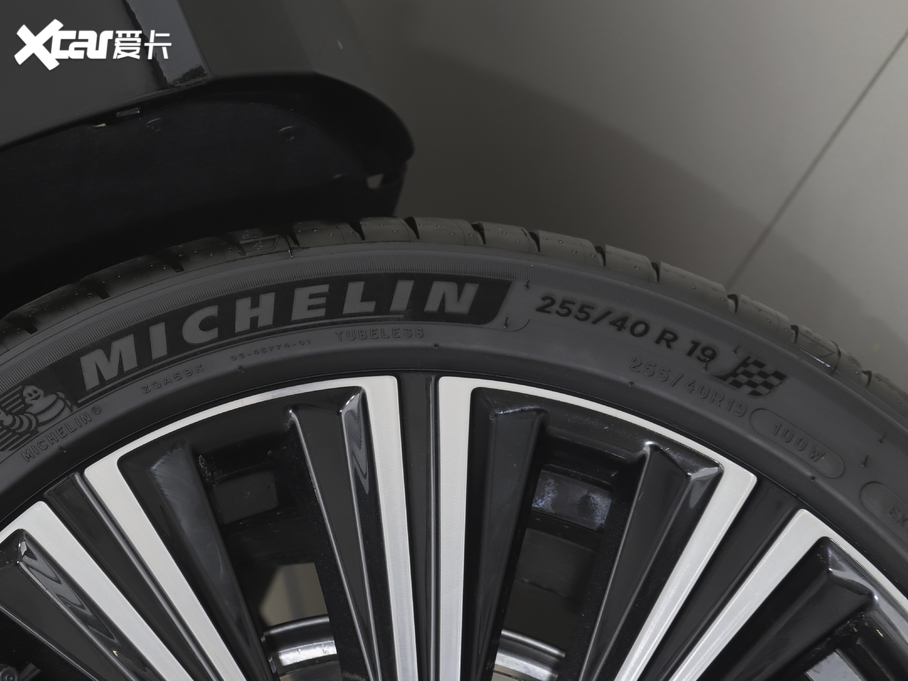 2021֠S90Դ T8 E źA