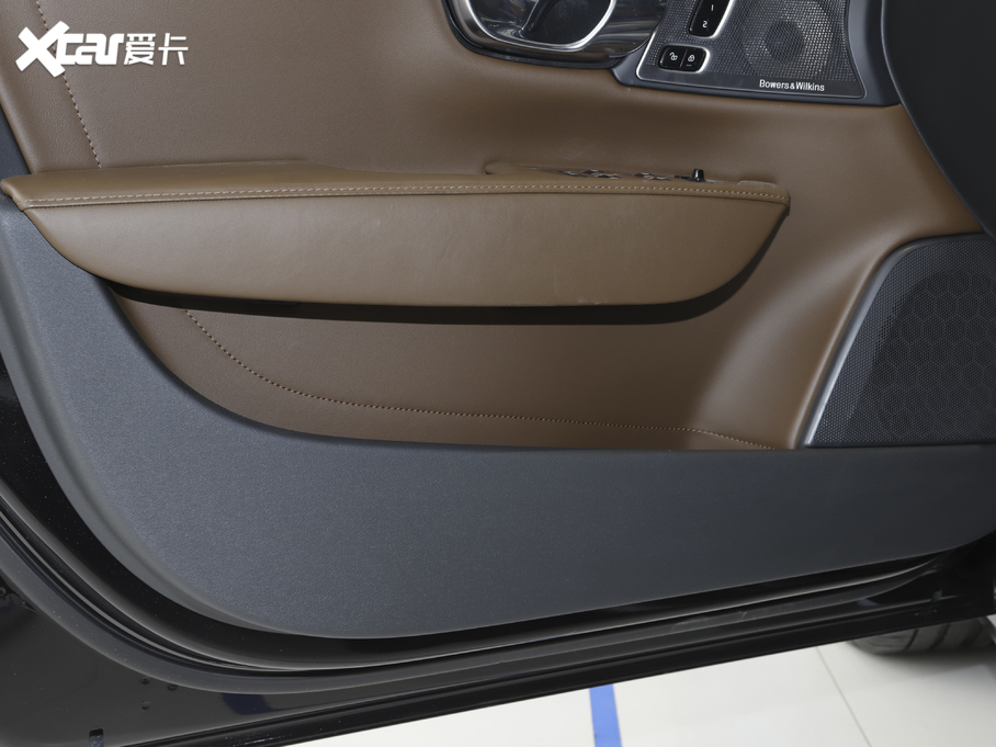 2021֠S90Դ T8 E źA