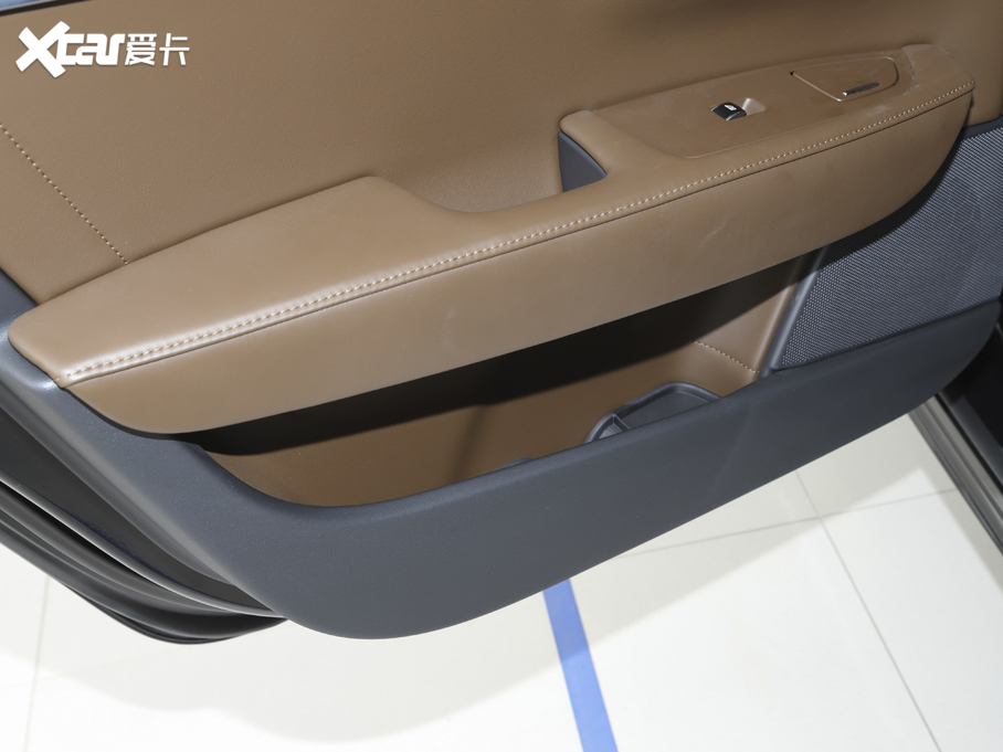 2021֠S90Դ T8 E źA