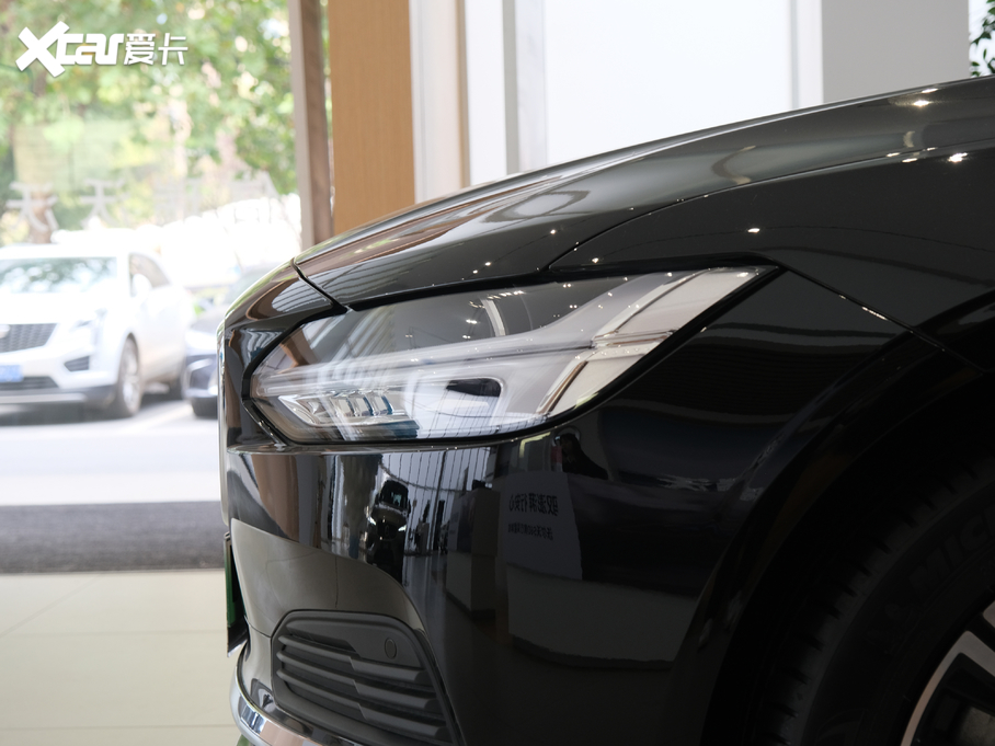 2021֠S90Դ T8 E ݺA