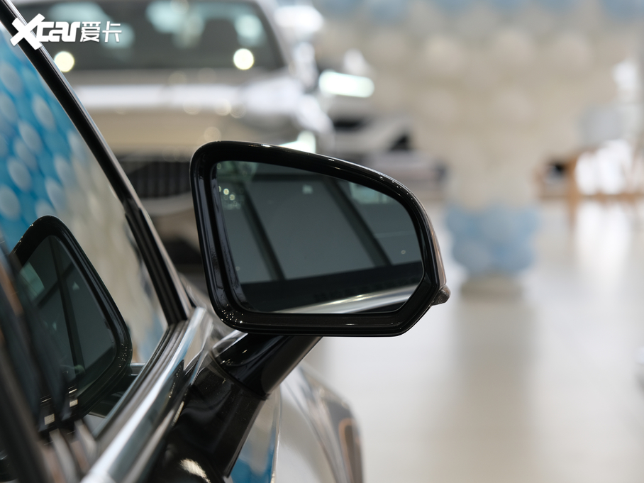 2021֠S90Դ T8 E ݺA