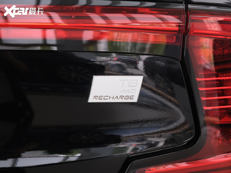 2021֠S90Դ T8 E ݺA
