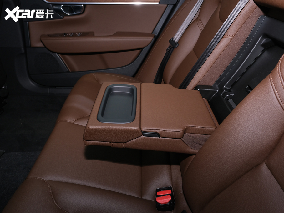 2021֠S90Դ T8 E ݺA