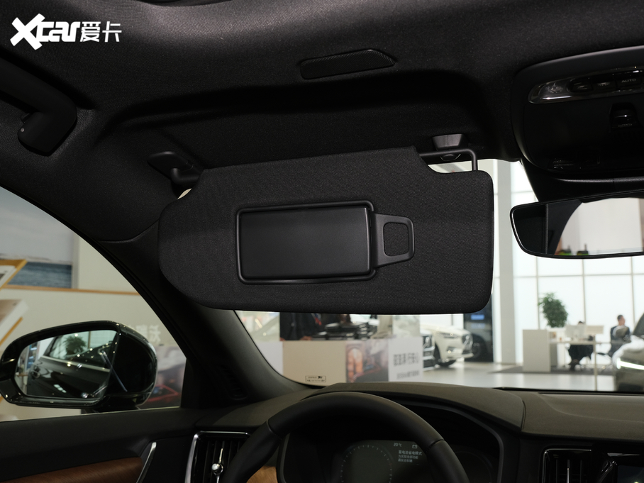 2021֠S90Դ T8 E ݺA