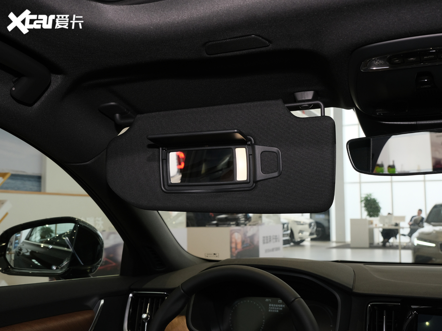 2021֠S90Դ T8 E ݺA