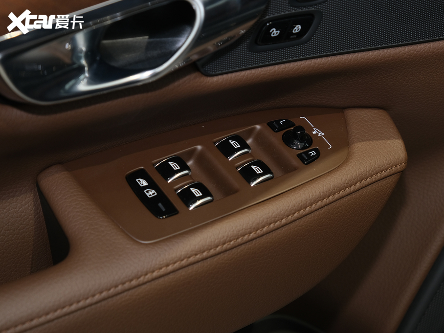 2021֠S90Դ T8 E(q) ݺA