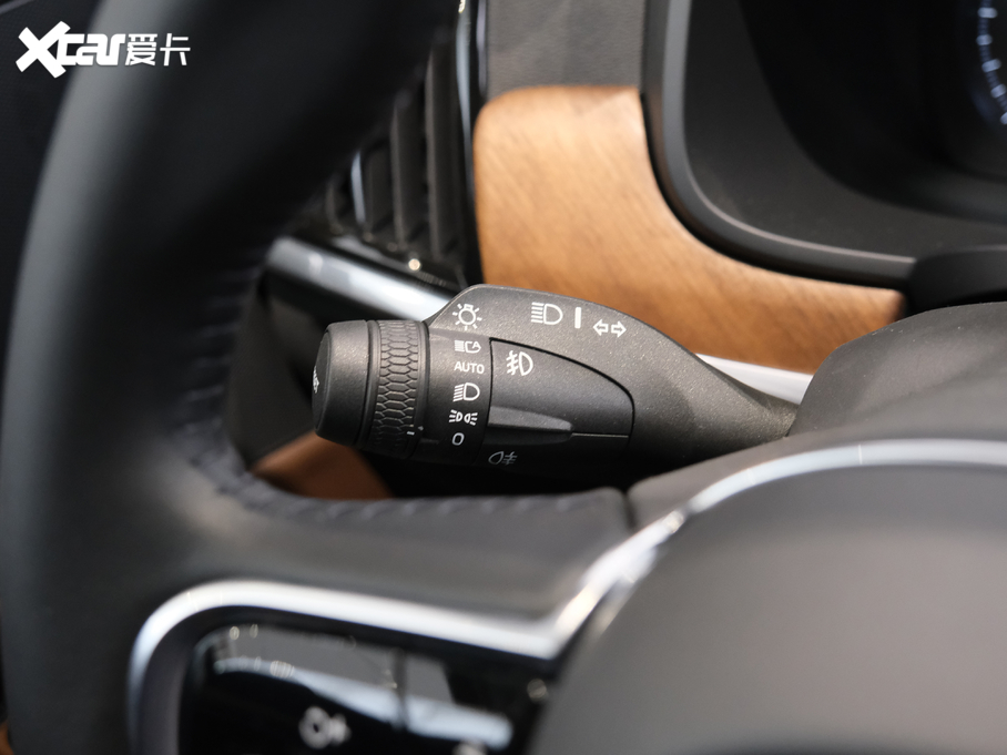 2021֠S90Դ T8 E ݺA