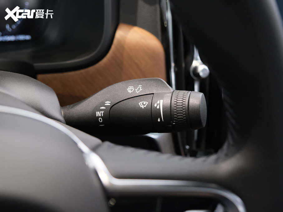 2021֠S90Դ T8 E ݺA