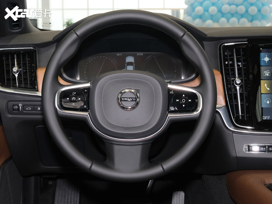 2021֠S90Դ T8 E(q)(dng) ݺA