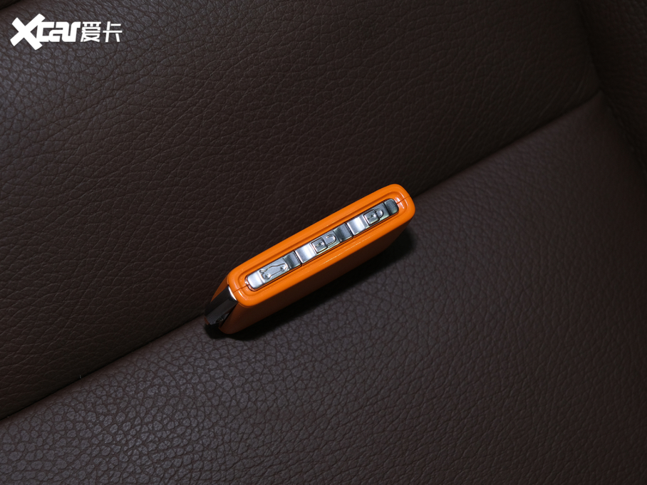 2021֠S90Դ T8 E ݺA