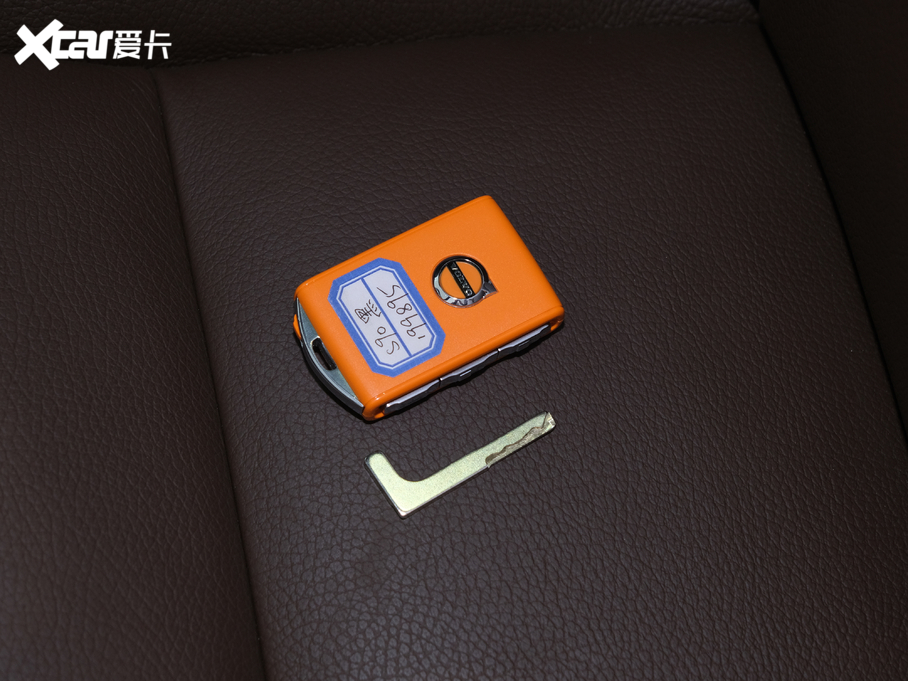 2021֠S90Դ T8 E ݺA