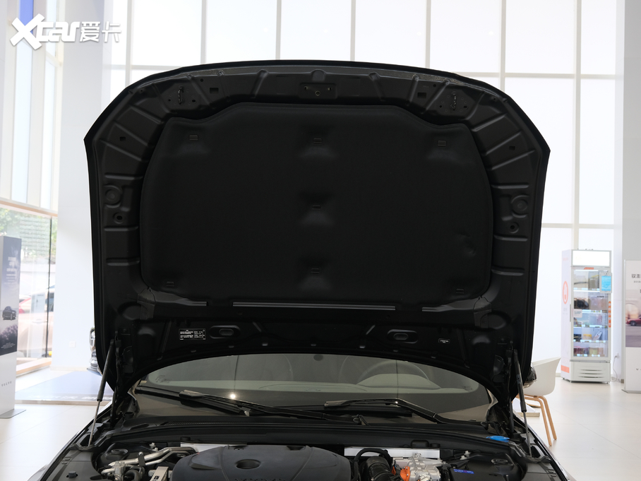 2021֠S90Դ T8 E ݺA