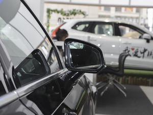 2021T8 E(q) źA (x)(ji)^