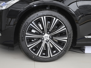 2021T8 E(q) źA (x)(ji)^