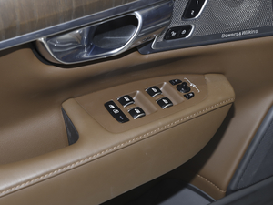 2021T8 E(q) źA п؅^(q)