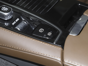 2021T8 E(q)(dng) źA v܇Ƅ(dng)