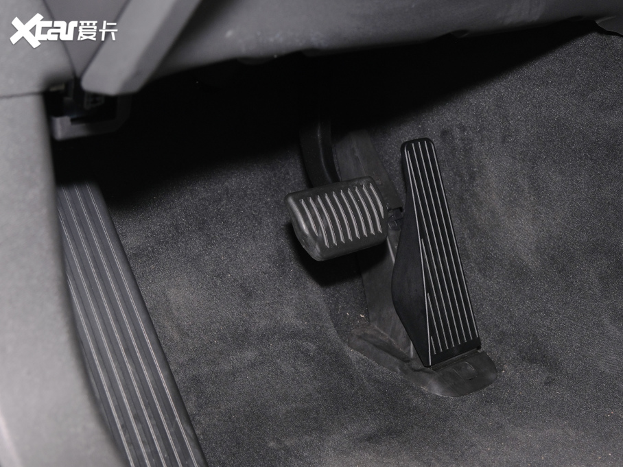 2021���֠���S60 T3 ���к��A��