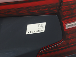 2021T8 E(q)(dng) (q)\(yn)(dng) (x)(ji)^