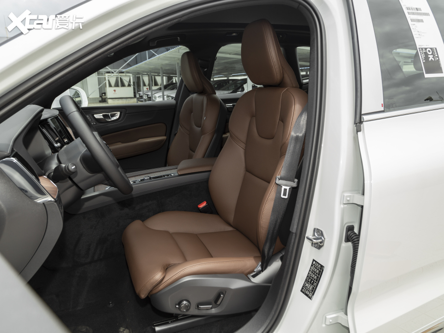 2022֠XC60 B5 (q)h(yun)A