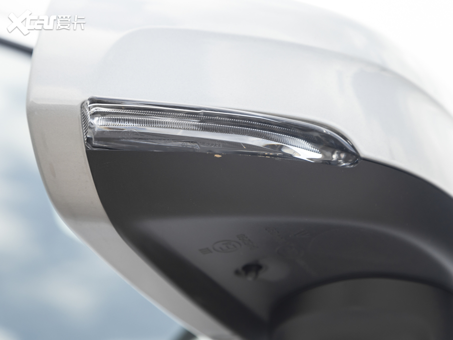 2022���֠���XC60 B5 ���(q��)���ݺ��A��