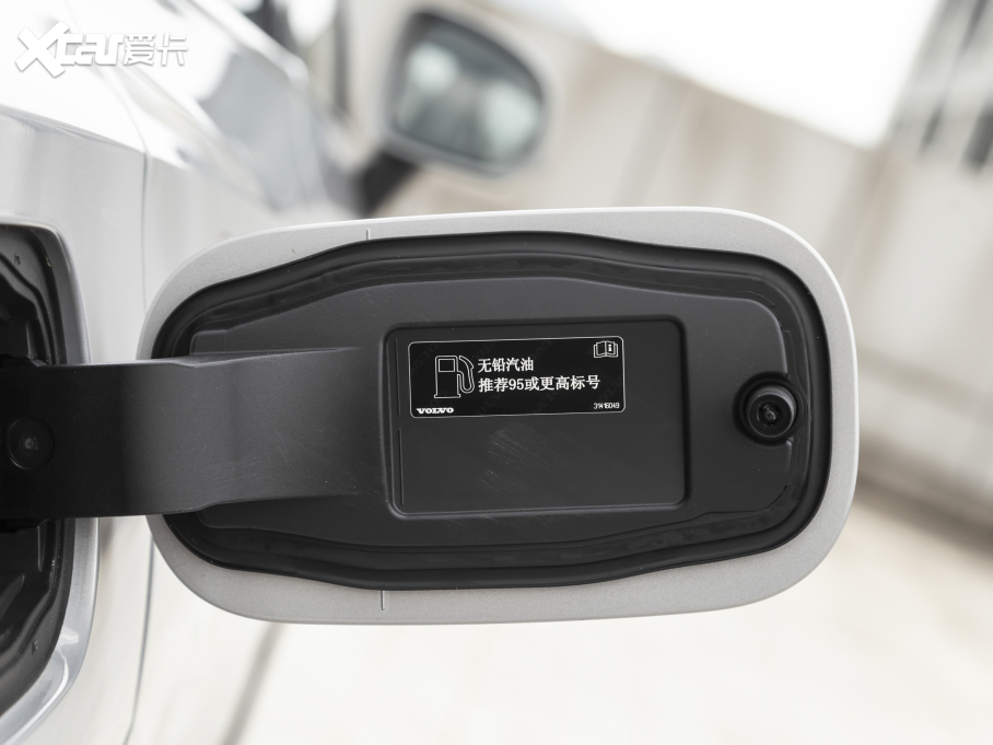 2022���֠���XC60 B5 ���(q��)���ݺ��A��