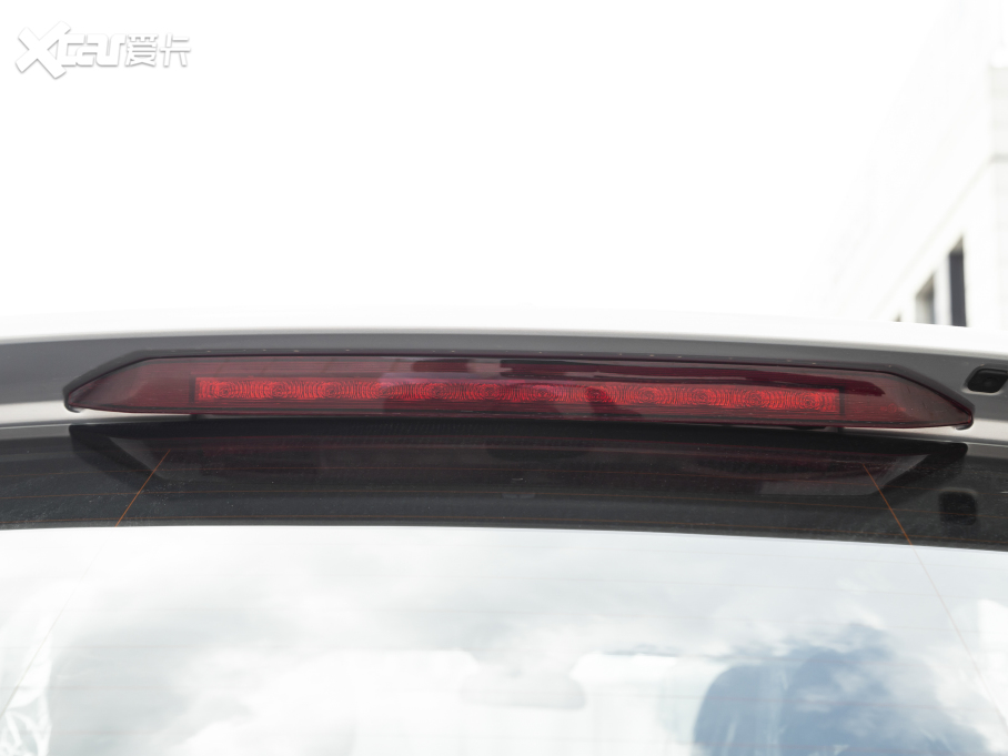 2022���֠���XC60 B5 ���(q��)���ݺ��A��