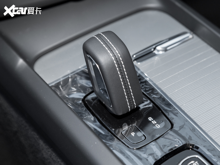 2022֠XC60 B5 (q)h(yun)\(yn)Ӱ