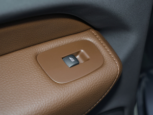 2022T8 늻 LmhA ܇ƅ^