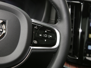 2022T8 늻 LmźA п؅^