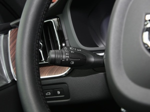 2022T8 늻 LmźA п؅^