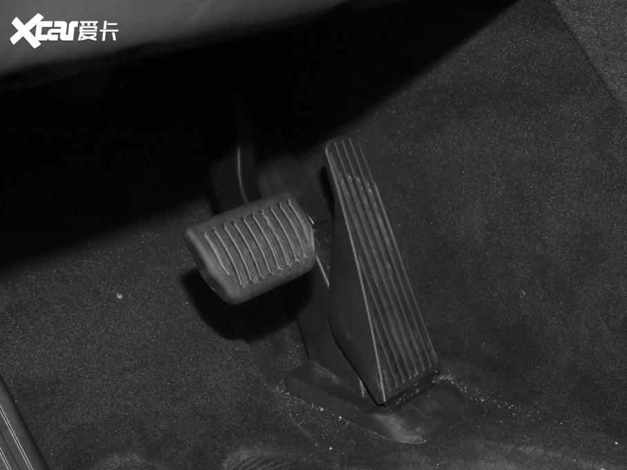 2022���֠���S60 B4 ���h���A��