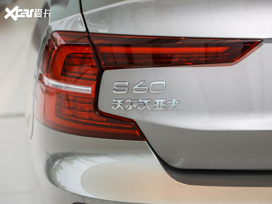 2022֠S60 B4 h\Ӱ