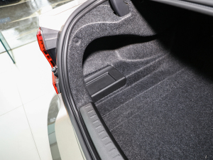 2022B4 h(yun)\(yn)(dng) g