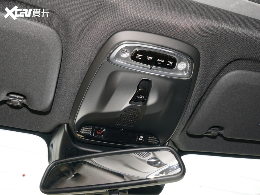 2022֠S60Դ T8 E ݺA