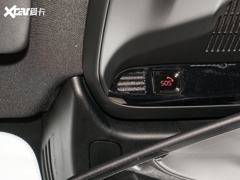 2022֠S60Դ T8 E ݺA