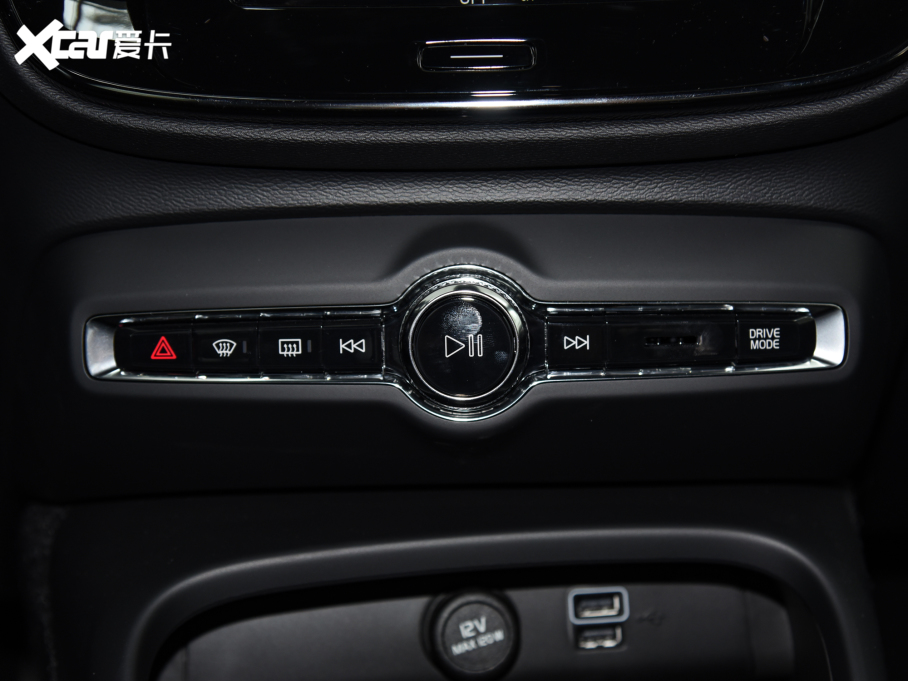 2022֠XC40 T4 (q)h(yun)\(yn)Ӱ